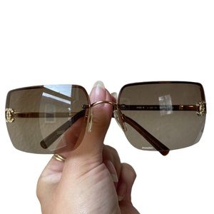 |SOLD| Authentic Chanel Rimless 4092-B Sunglasses